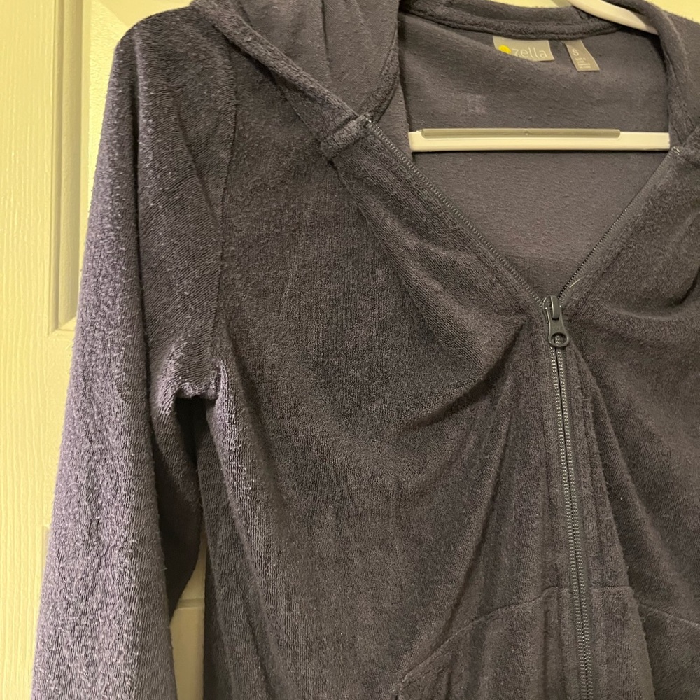 Zella blue zip up hoodie